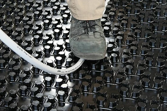 Buderus Logafloor Noppenplatte EPS DES Sg 30-2 Mm, 13,4 M² Wärme- Und Trittschalldämmplatten 3 Buderus Logafloor Noppenplatte EPS DES Sg 30-2 Mm, 13,4 M² Wärme- Und Trittschalldämmplatten – Bild 3